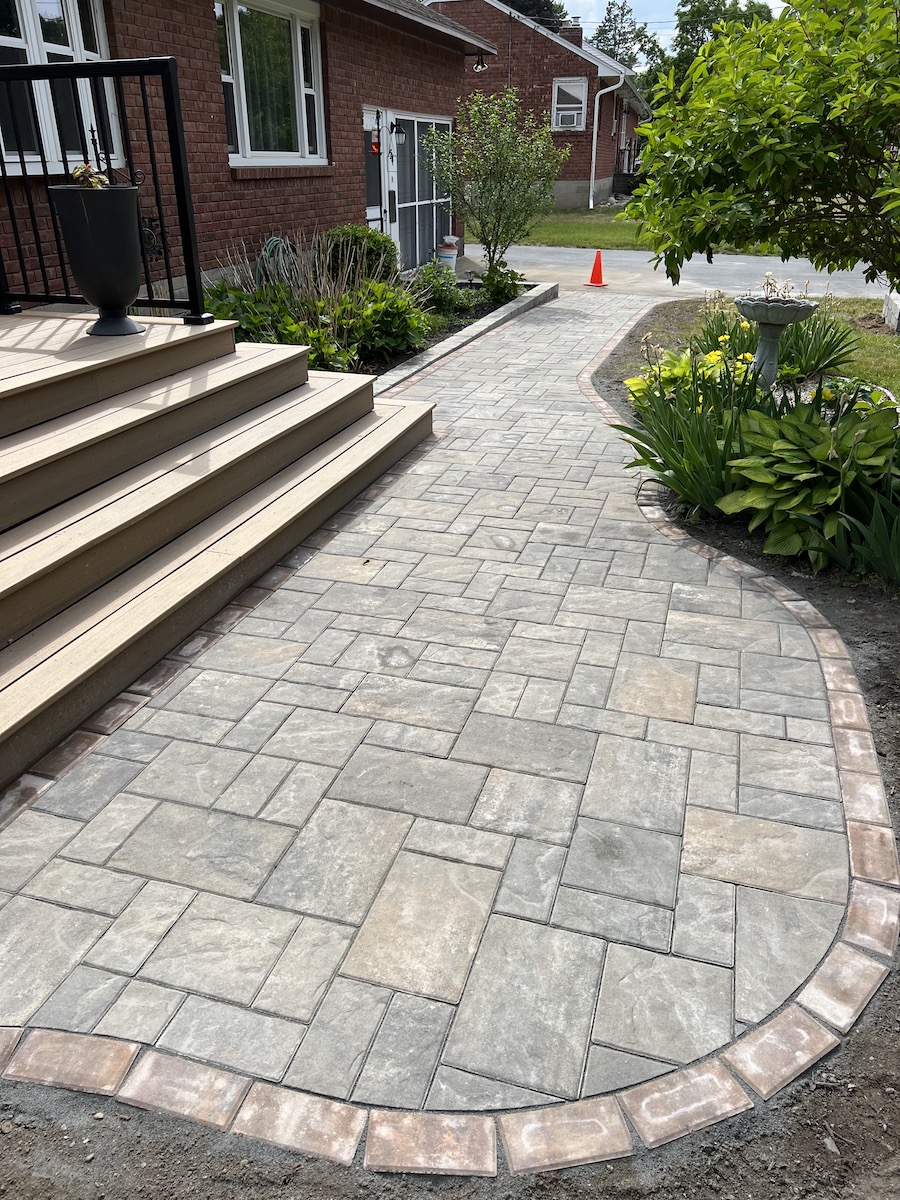 Professional hardscaping services in Wyantskill