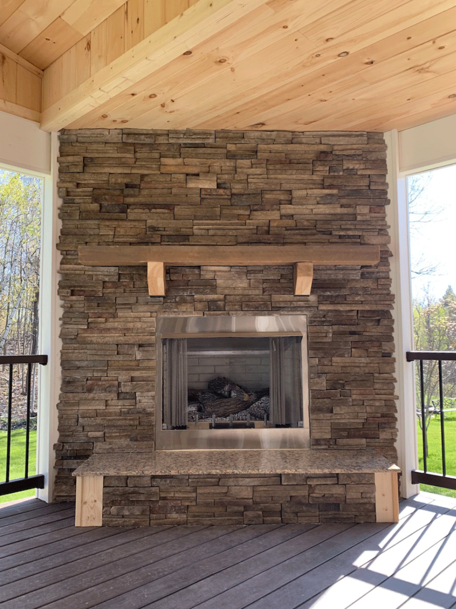 Outdoor kitchen installed by experts
